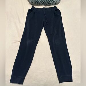 Black lululemon joggers